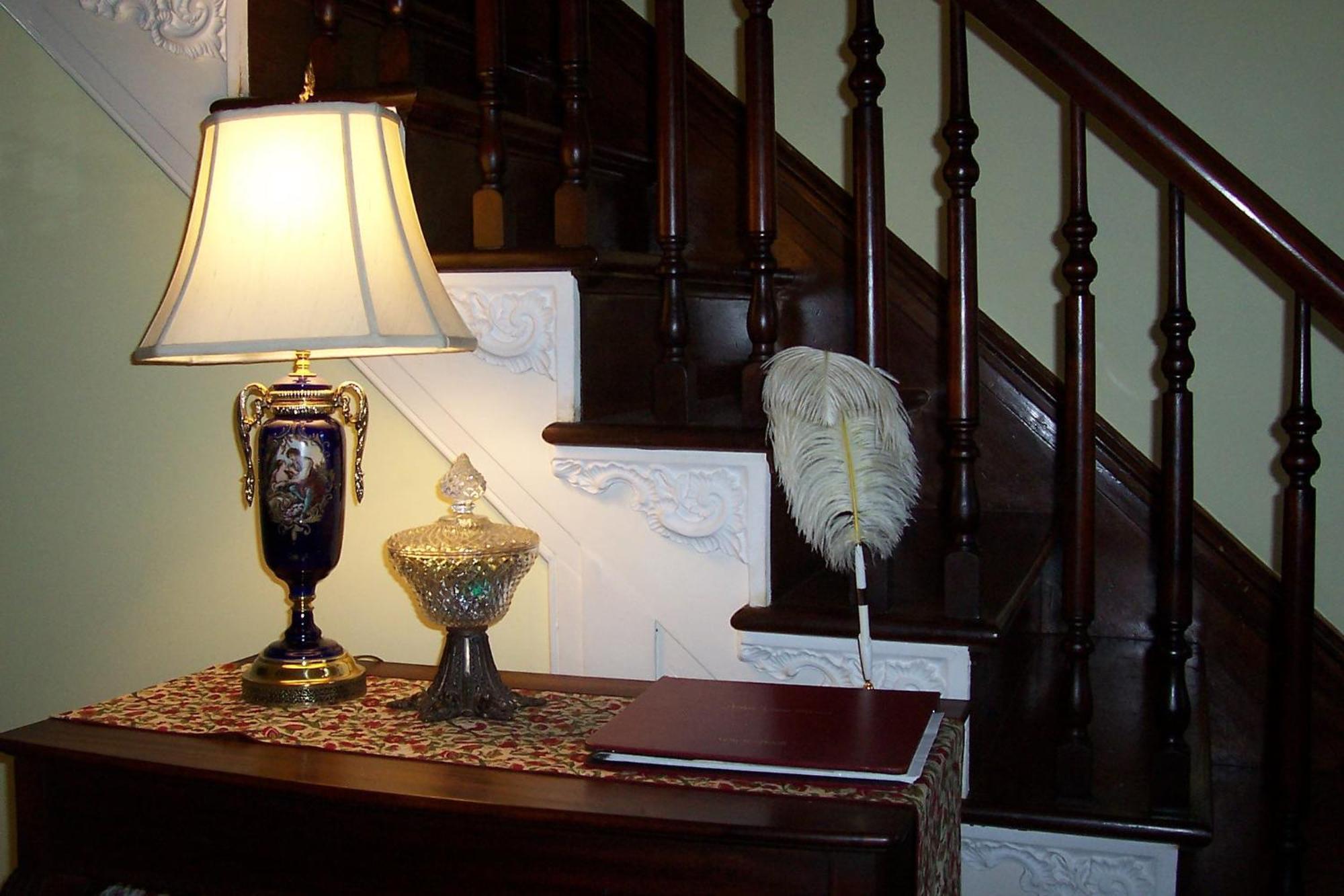 Arbor View House Bed And Breakfast East Marion Exterior photo